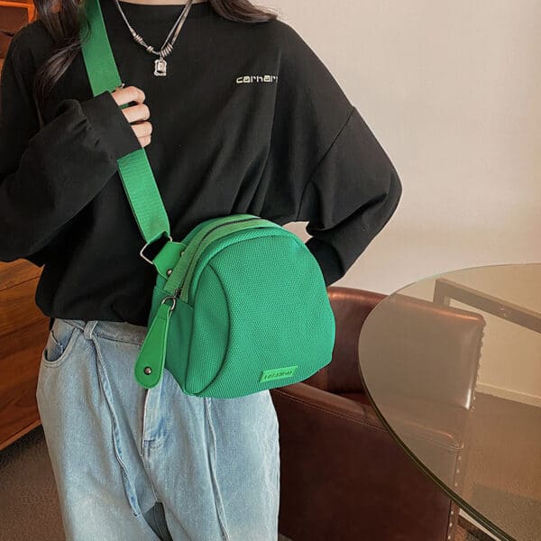Shell Shoulder Bag Women New Trendy Fashion Versatile Large Capacity Crossbody Sports Bags - Image 2